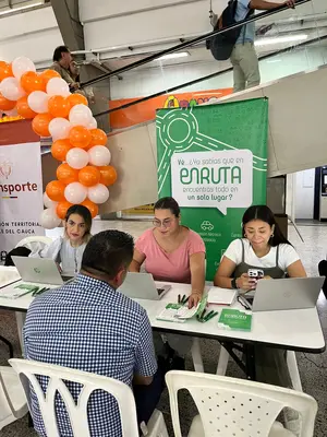 Feria del Sector Transporte Vida en Movimiento "Con dignidad cumplimos"