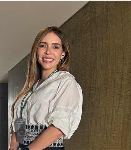 Dra. Diana Carolina Reina Dra. Diana Carolina Reina